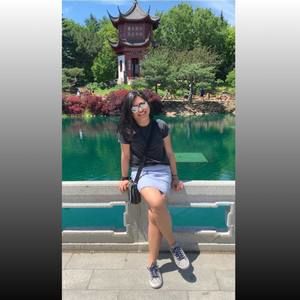 Meet your Posher, Andrea christina